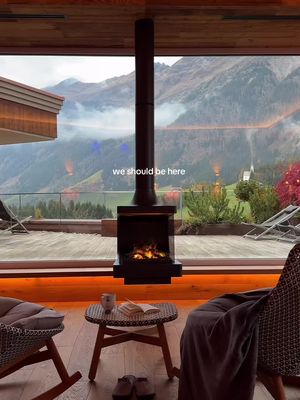 Send this to the person you would love to spend cozy spa days with in the Italian Alps 🤎🍂 📍@Hotel Plunhof  #cozy #autumngetaway #hotelgoals #spa #italianalps 