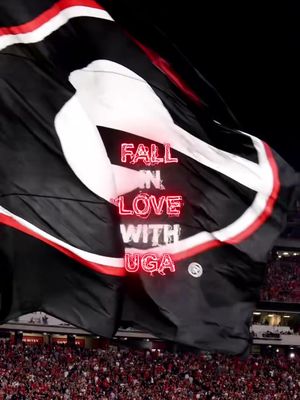 fall in love with UGA ❤️🖤