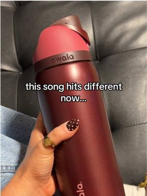 iykyk 🤭 @Binoy #owala #owalawaterbottle #someprotector 