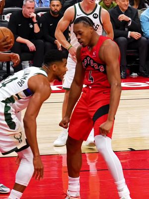 DON’T TO IT TO ‘EM SCOTT 🫨 #raptors #fyp #scottiebarnes 