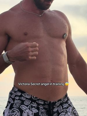 Gonna need more fabric #foryou #victoriassecret