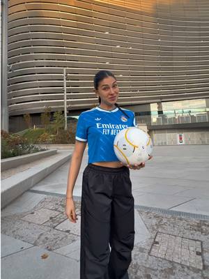 I forgot the roof was closed 😭 @Real Madrid C.F. 