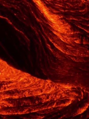 Think you work hard? Kīlauea has created 500 acres over the last 30 years 🌋 🎥: #WildHawaii
