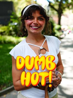 'Cs get degrees' 🤘🎓 (with @nigelroxbury + @acoo1person) #dumbhot #triviachallenge #trivia