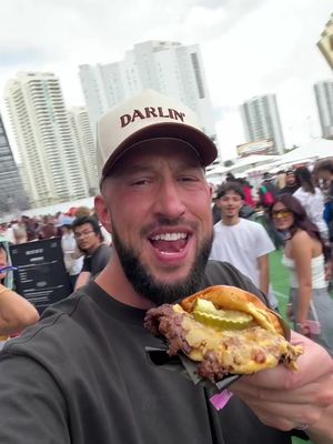 there’s a burger. in vegas.