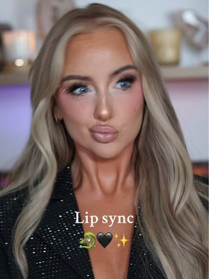 I defo glitched at the end 🤏🏼🐉🖤#ukmakeup #makeuptransformation #lipsync  Products -  Bbold instant airbrush - @b•bold  Precisely my brow shade 5 - @Benefit Cosmetics UK  Calm balm - @Yepoda  Double bubble - yepoda  The dewy milk moisturiser - @Tatcha US  Vanish concealer shade cotton - @Hourglass Cosmetics  Chocolate brown eyeliner pencil - @NARS Cosmetics  Chocolate eyeshadow pallet - @PLOUISE  Demi wispy lashes - @ArdellBeauty  NARS light reflecting foundation  Hourglass vanish stick for bronze  Liquid blush filter bubblegum - @Huda Beauty  Medium deep bronzer - @maccosmetics  Blush book - @🇺🇸MADEBYMITCHELL🇺🇸  Primed and ready dewy spray - @collectioncosmetics  HUDA poundcake powder MAC gold deposit  Soap and glory brown mascara - @Soap & Glory  Freckle tint - @LottieLondon  Hazelnut lipliner - @Anastasia Beverly Hills  MBM peony blursh - @🇬🇧MADEBYMITCHELL🇬🇧  Loreal infallible setting spray - @L'Oréal Paris UK 