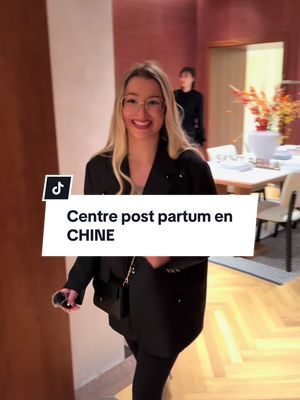 J’ai eu la chance de visiter et de pouvoir vous filmer le centre post partum de Saint Bella à Shanghai. C’est incroyable comme la Chine et ces traditions respectent ce moment clé et tellement important dans la vie d’une maman et de son enfant. Ici la maman est assisté au maximum pour que son seul objectif soit de récupérer de sa grossesse et de son accouchement. Bébé est lui aussi choyé et bénéfice de tout les soins dont il a besoin grâce aux équipes médicales présentent 24h sur 24h. Le papa à également sa place et tout le confort nécessaire mais il se doit de laisser des temps off à la maman pour qu’elle puisse dormir. Le mois d’or en Chine, peut se passer dans ces centres post partum ou bien directement au domicile de la maman, suivant les budgets de chacun, car ce grand luxe à un coup. N’hésitez pas si vous avez des questions 🌸 #grossesse #accouchement #maman #papa #enceinte 