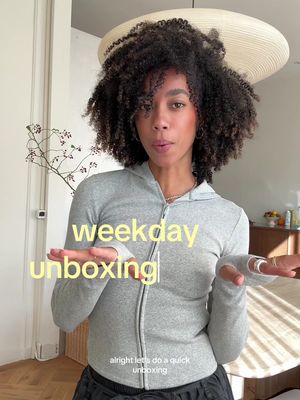 weekday unboxing!!! hard launching my new fave fall + winter knits  #unboxingvideo #weekday #knitwear 
