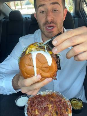 HUGE Cheeseburger Lunch @Keila #eat #taste #food
