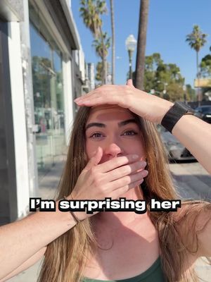 I surprised My Girlfriend With Her FAVOURITE Footballer 👀