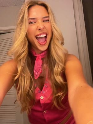HI BARBIE 💕💗💖💞💓💕#halloween #barbie #halloween2025 #BarbieMovie #margotrobbie 