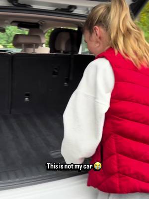 Her reaction was gold 😂😁 #autodetailing #mobiledetailingservice #cleancar #detailersoftiktok #detailing 