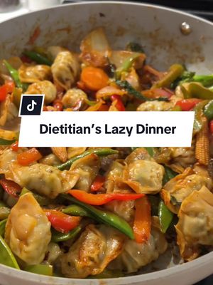 Sometimes you just don’t have the time and energy to make things from scratch and that’s okay!! This took me less than 15 minutes! #l#lazydinnerideasd#dietitiann#nutritionq#quickdinnerideasb#balancedmeals