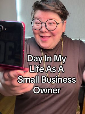 Welcome to a day in the life running my small business with the motorola razr ultra from my friends @Lenovo #LenovoPartner #smallbusinessowner #dayinthelife 