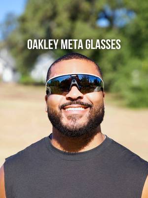 Just tried the new $499 Oakley x Meta Vanguard glasses and wow… high-tech meets high-style. Would you wear these? #smartglasses #oakley #oakleymetavanguard #oakleymeta @Oakley Meta @Oakley 