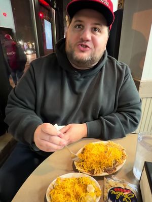 Skyline is the 🐐#cincinnati #skylinechili #barstoolsports @Eddie 