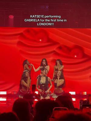 INSANEEE @KATSEYE you all are so beautiful #gabriela #katseyelondon ❤️🌹🥀 
