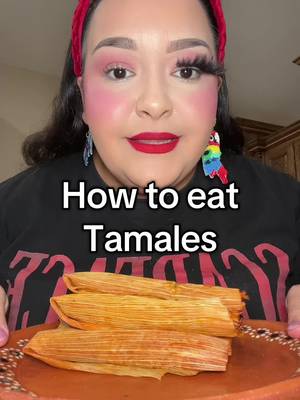 Don’t eat the husk #tamales #annettefreckles 