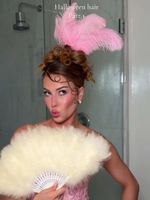 I wanna see all the burlesque & showgirl looks with this hair 💞💞 #halloweenlook #halloweencostume #showgirl #burlesque