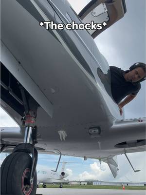 Who can relate?? 😂😂 #pilot #aviation