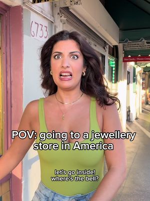 Could never happen in Italy 😅  #comedy #italian #italiancomedy #actress 