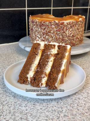 salted caramel carrot cake 🥕🍰