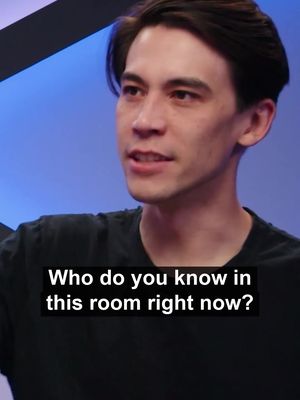 "Who do you know in this room right now?" 🥶 🎲 Get your tickets to see Dimension 20 Live: Viva Más Vegas at the MGM Grand on Nov. 1st! 🔗: https://www.axs.com/uk/events/724599/dimension-20-live-2025-viva-mas-vegas-tickets?skin=grandgarden #dimension20 #astarstruckodyssey #dropout #zacoyama