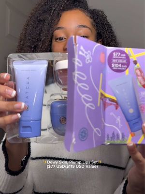 You can never go wrong with gifting skincare for the Holidays! @Tatcha US Dewy Skin, Plump Lips is the perfect set for glowy skin and plumpy lips!💋 Available at your nearest @sephora ✨ #tatcha #tatchapartner 