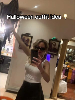 #throwbackthursday to last #halloween dressed up as Olivia Newton John from Grease !!! . . @bareMinerals  @urban decay  @Maybelline New York  @Laura Mercier  @buxomcosmetics  @L’Oréal Paris  @NARS Cosmetics  . . . #mtlblogger #halloweenlook #halloweencostumeideas 
