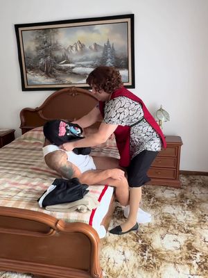 Getting dressed by my mum when I was a kid #sooshimango #mumsoftiktok #MomsofTikTok 