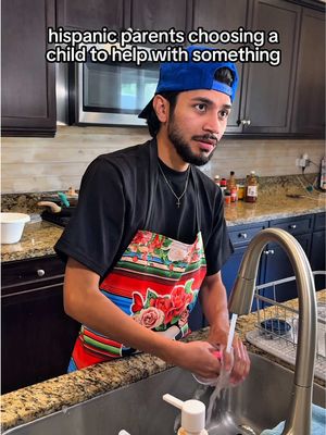 always choosing the wrong child 🙄 #fyp #kickbackcrew #skits #hispanic #parents @SUPEReeeGO 