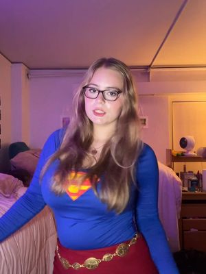 anotha onee 🦸‍♀️ #halloween2025 #transition #supergirlcostume 