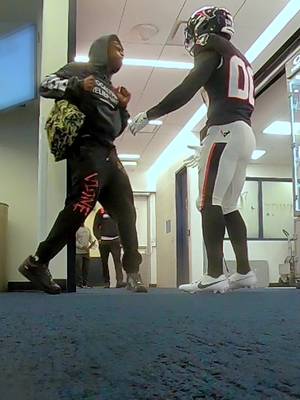 You’ll never guess which player pulled off this mannequin scare 👀 #HoustonTexans #halloween #nfl #prank #funny