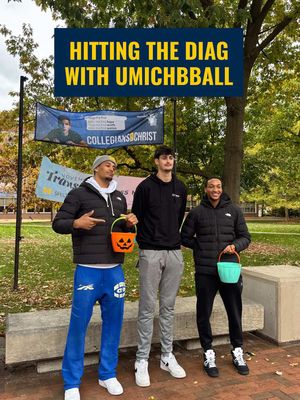 Spent some time on the diag! 👻 #halloween #goblue #fyp #michigan #basketball 