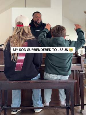 Thank you God for this little boy that loves you so much….🥲  #worship #worshipleader #christiantiktok