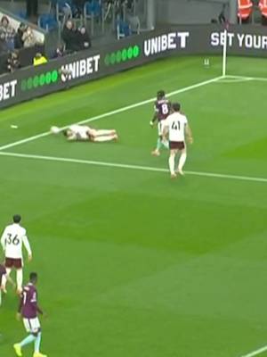 😅 #BurnleyFC #football #PremierLeague 