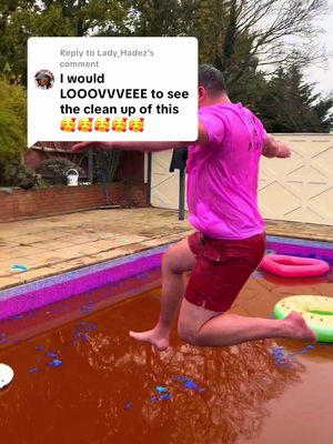 Replying to @Lady_Hadez  the whole pool was ruined! #thep00lguy #hollayaboy #satisfying #swimmingpool #asmr 