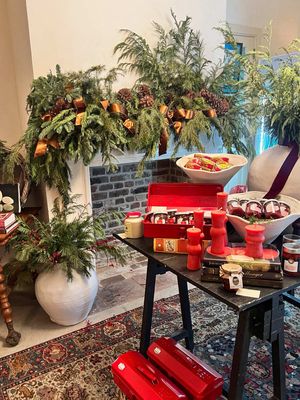 It’s almost that time Charleston!! #charlestonsc #charlestonchristmas #christmas 