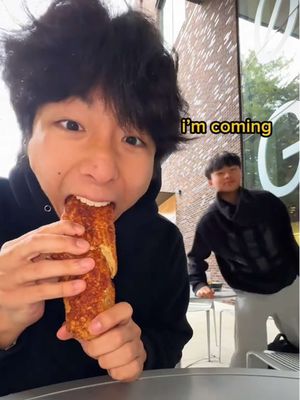 he still hasn’t revealed his name 😳 #rizz #chaewon 
