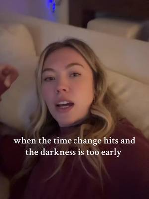 Why it gotta be so dark 😭😭😭😭  #daylightsavings #timechange #funny #fyp 