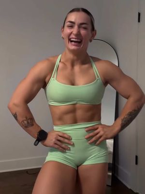 New workout set feelings >>>  #GymTok #crossfitgirl  #crossfit #lifting #gymgirl 