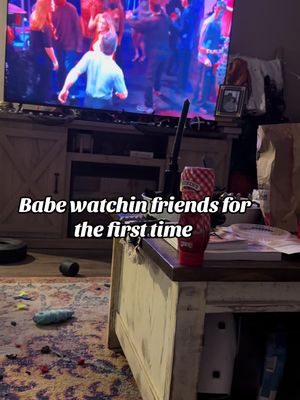 @jessegraybill continues watching Friends for the first time with “The Routine”. 😂😂 #friends #firsttimewatching #theroutine #trending #fyp