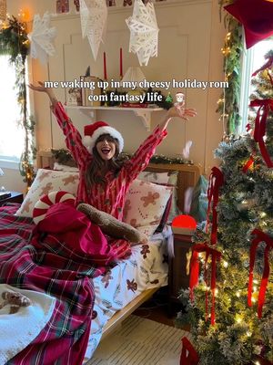 Starting every single day of this holiday season with the most perfect holiday jazz on my @Hatch for Sleep - I wish every day looked as good as this one. Whats your cheesy rom com holiday fantasy? #hatchpartner #hatchforsleep