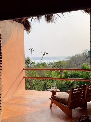 Tag the person you would love to wake up with here 🤍 📍Mazunte, Mexico  #mexico #hotelgoals #slowtravel
