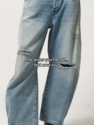 You know who you are… Link in bio to shop the Good Luck Mid-Rise Barrel Jeans. #freepeople #jeans #barreljeans #outfitinspo #denim 