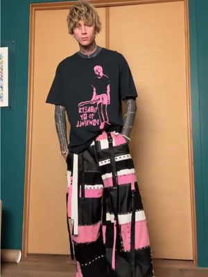 lost americana tour about to start, show me your concert fits. 👀
