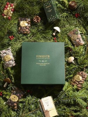 Overflowing with crowd-pleasers and Haigh's classics, our range of Christmas hampers are perfect for spreading festive joy. Thoughtfully curated and ready to give, each is a treasure trove of indulgence. Discover a wide range of hampers for everyone on your list online and in-store. 🎄 #haighschocolates #ChristmasHamper #christmasgiftideas