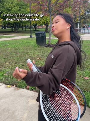 Those rackets and the bag are 30% off!! Now until November 9!! #tennistiktok #sale #tennis #dream #axis 