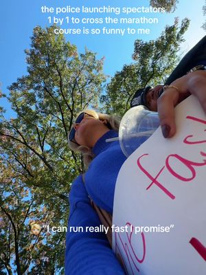 I can run really fast I promise 💀 #nycmarathon 