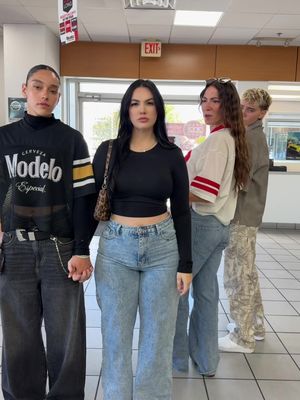 POV: two worlds colliding 🫣 @Carley&Mercedes 